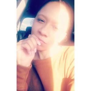 Meet your Posher, Brittney